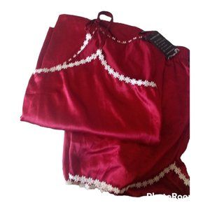 Burgundy and White Satin Lingerie 2c Short Set